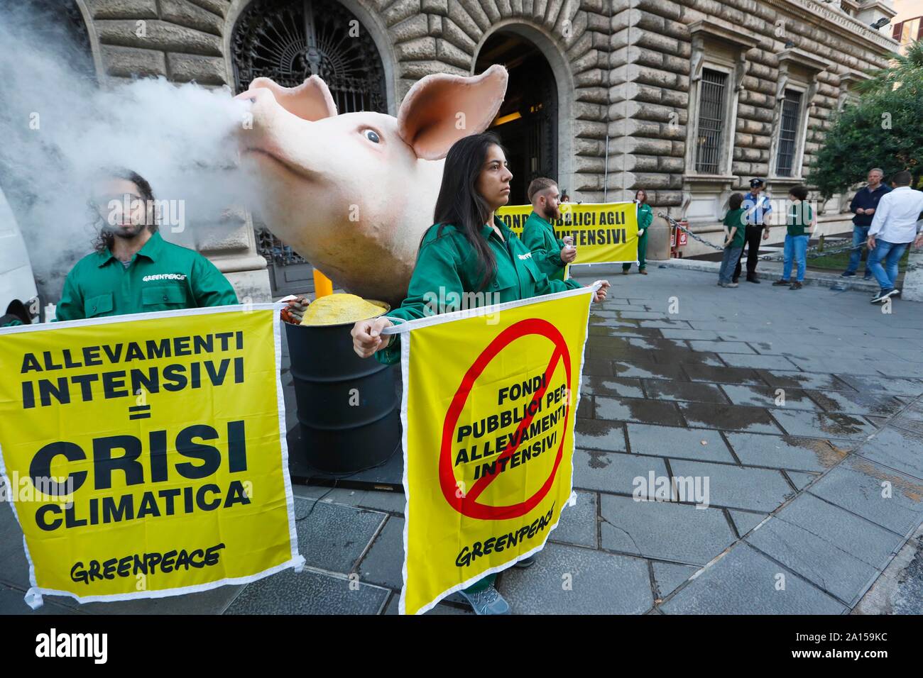 Italy, Rome, September 24, 2019 : Greenpeace activists protest in front of the Ministry of Agriculture, to demand the suspension of funding for intens Stock Photo