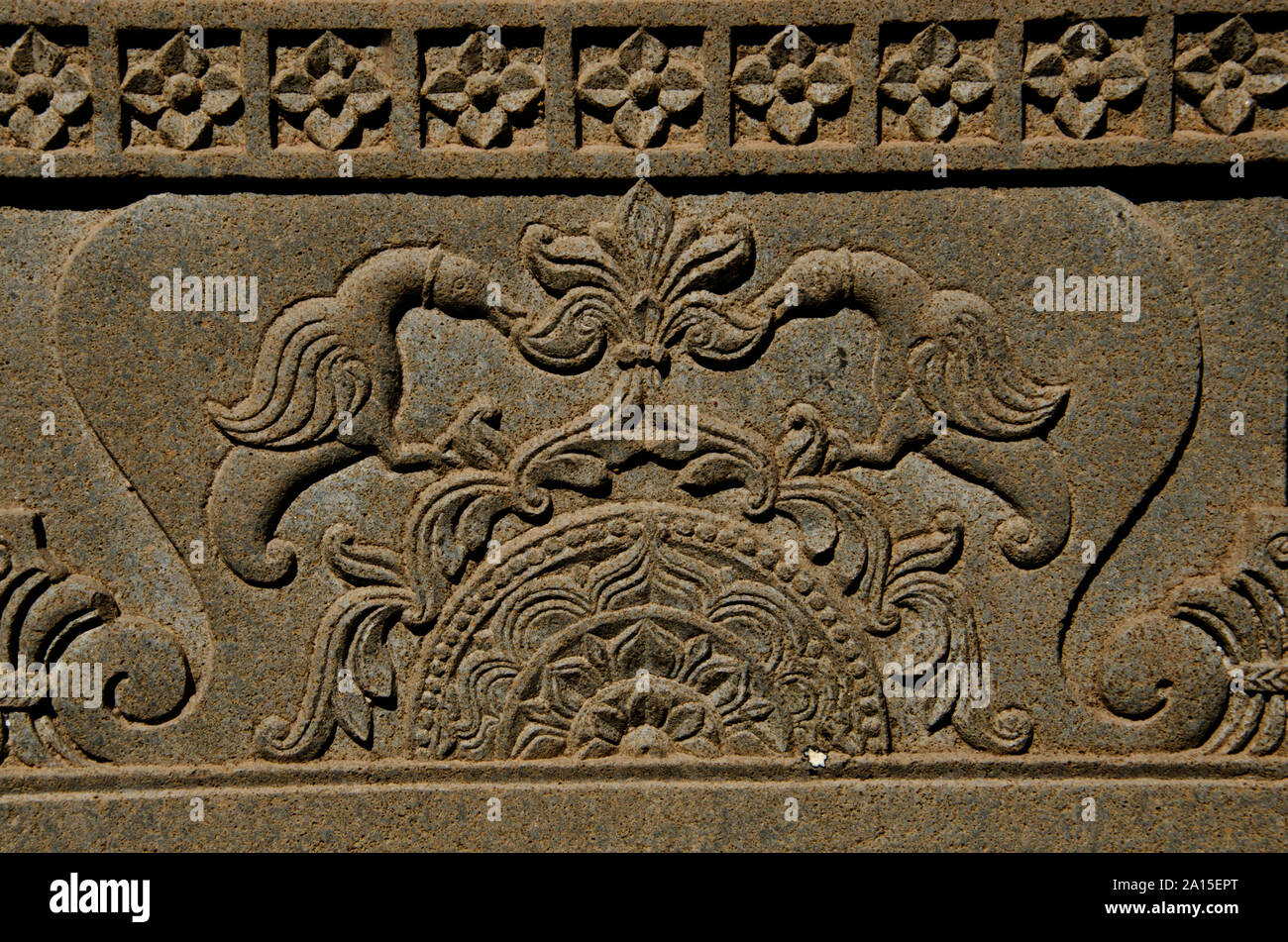 Carving details on the outer wall of the Vitthal Rukhmini Temple at Palashi, Parner, Maharashtra, India Stock Photo