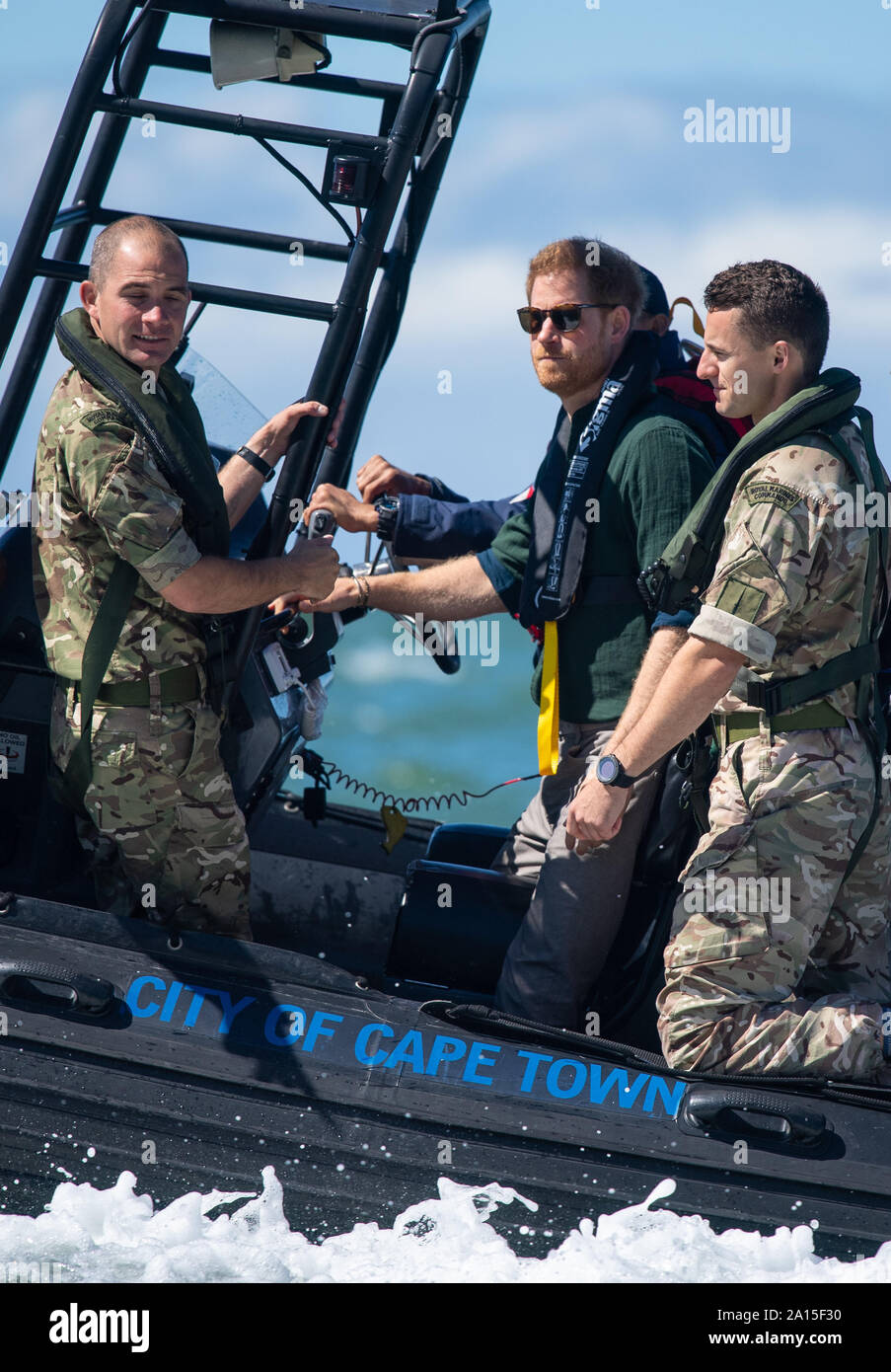 Police maritime unit hires stock photography and images Alamy