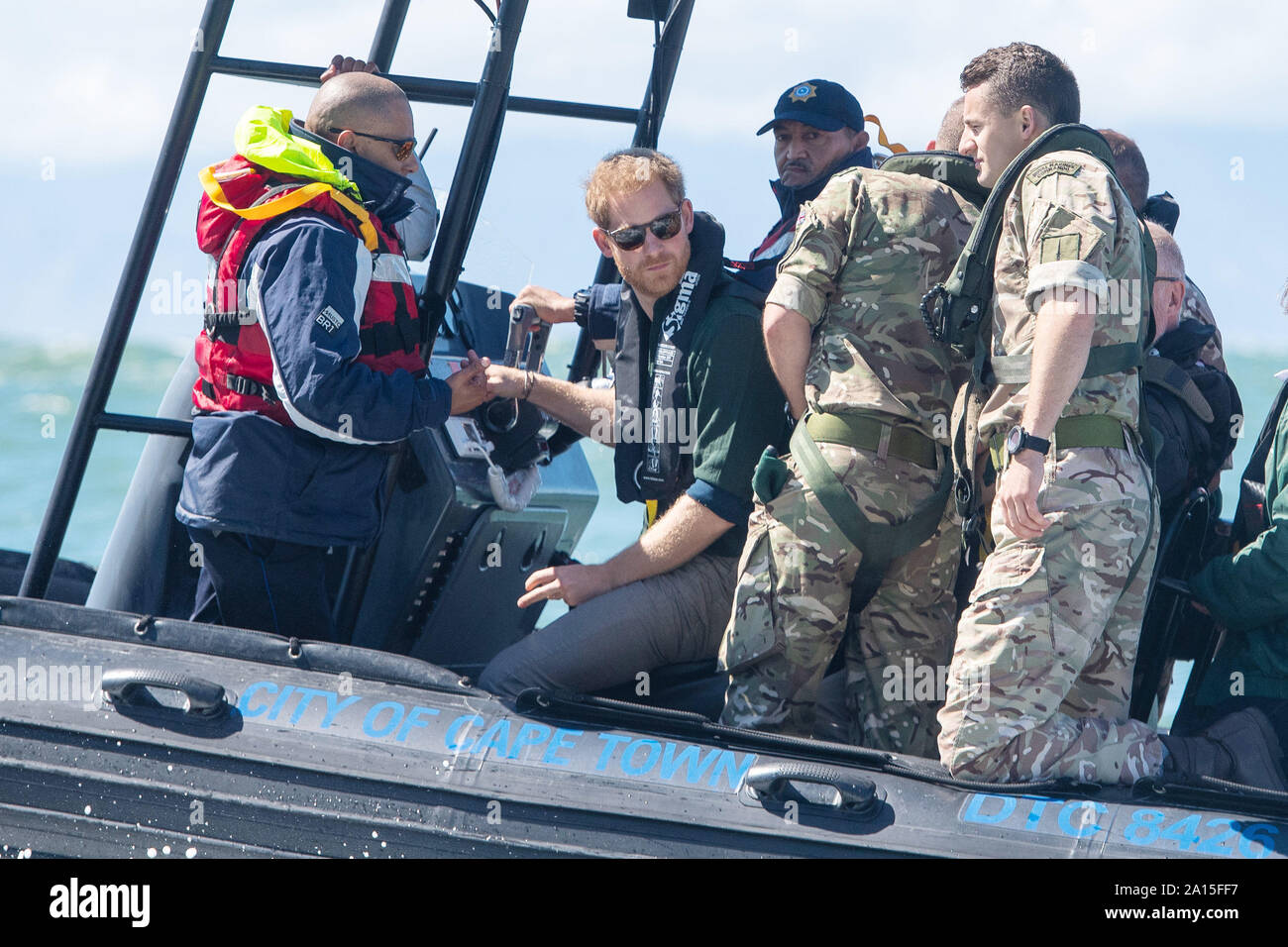 Police maritime unit hires stock photography and images Alamy
