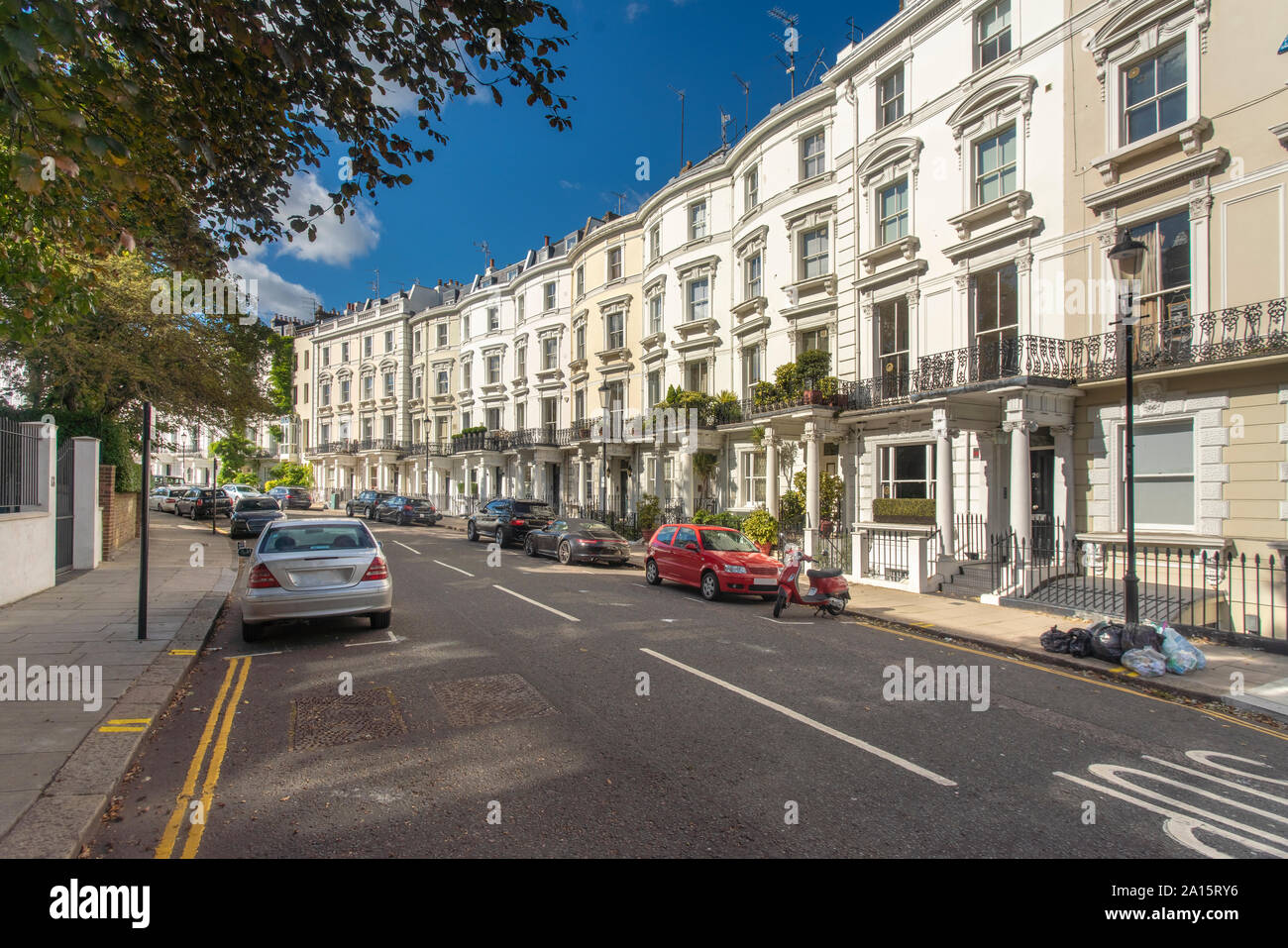 Houses london notting hill hires stock photography and images Alamy