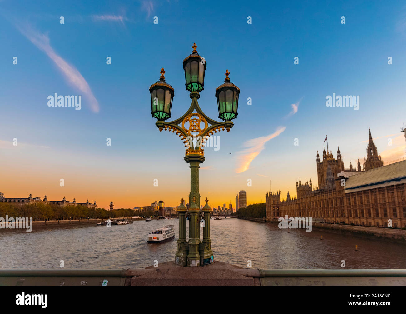 City of london uk hi-res stock photography and images - Alamy