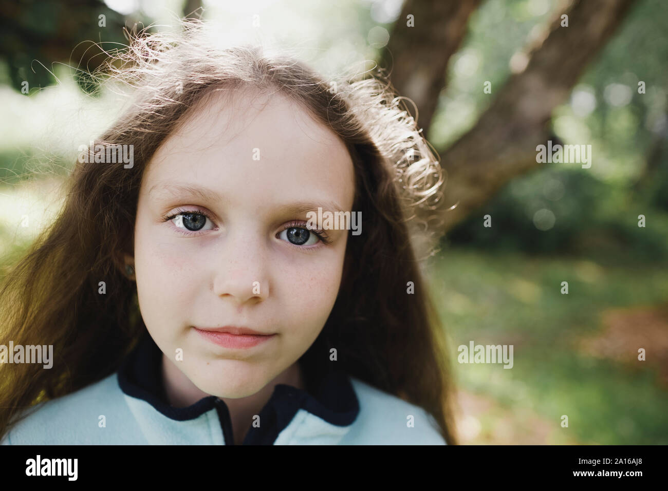 Portrait of a girl outdoors Stock Photo - Alamy