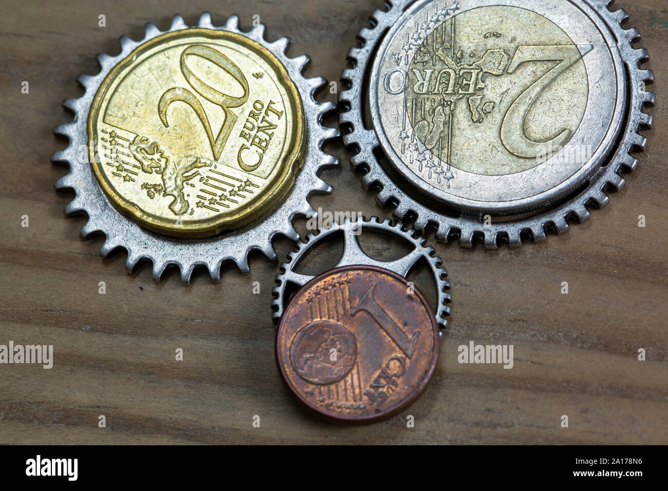 Money Coin Gears, investment and savings concept Stock Photo