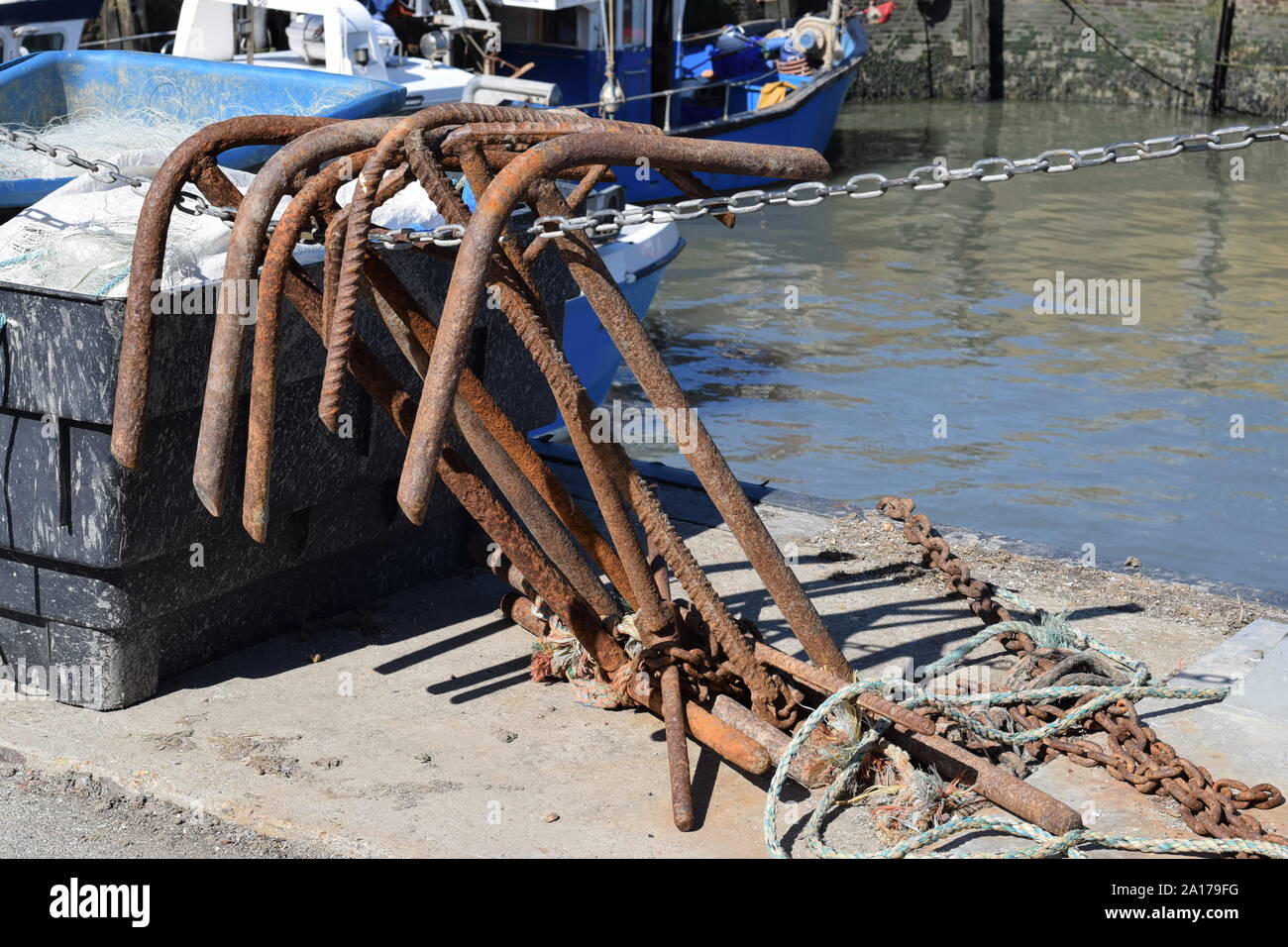 Rusty anchor at harbour hires stock photography and images Alamy