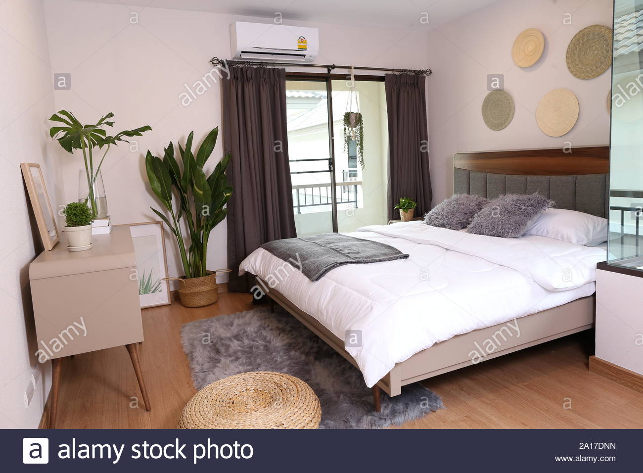 Bedroom Interior Design With Furniture Wallpapers Curtains And