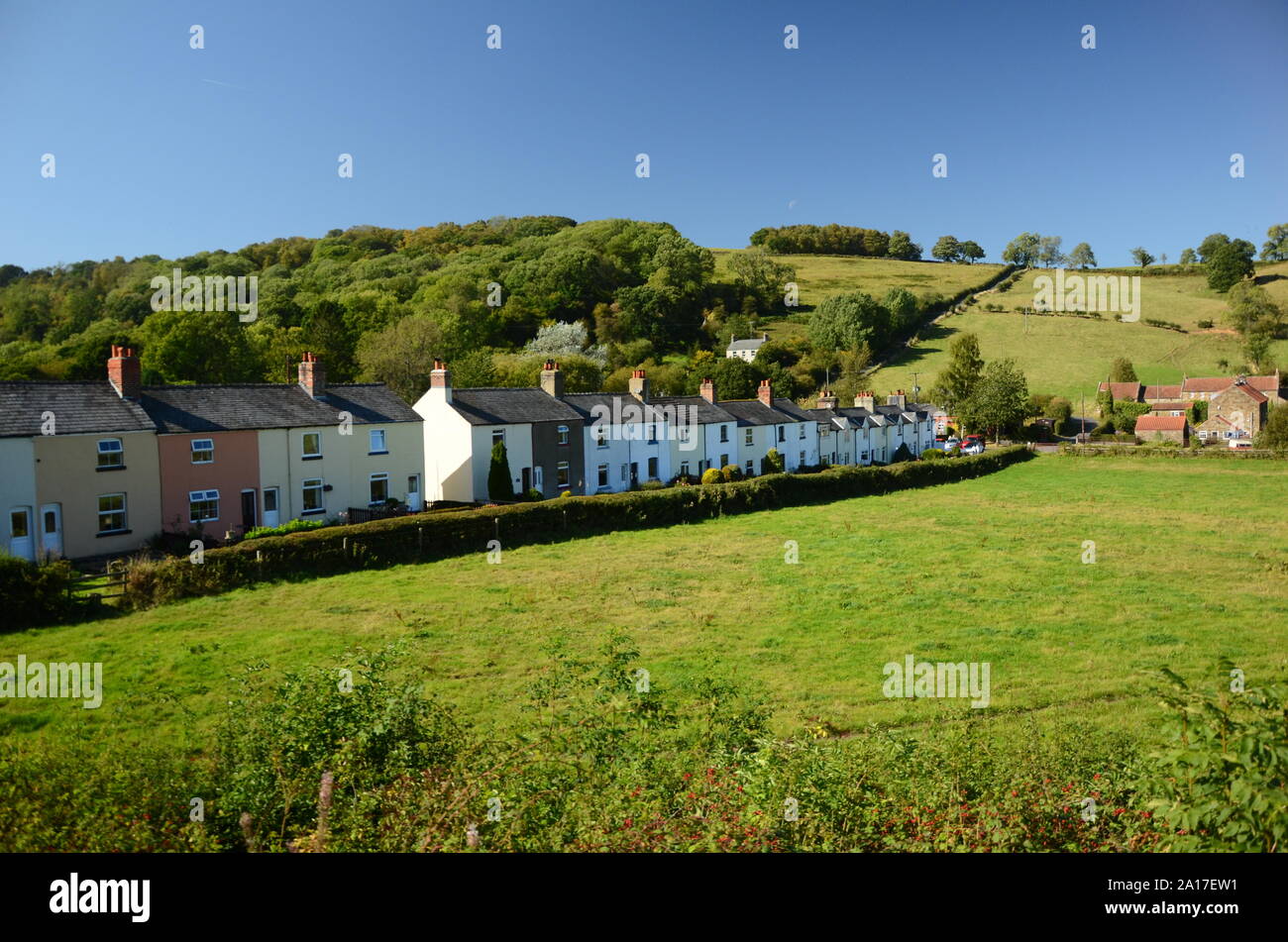 Yorkshire moors farm house hires stock photography and images Alamy