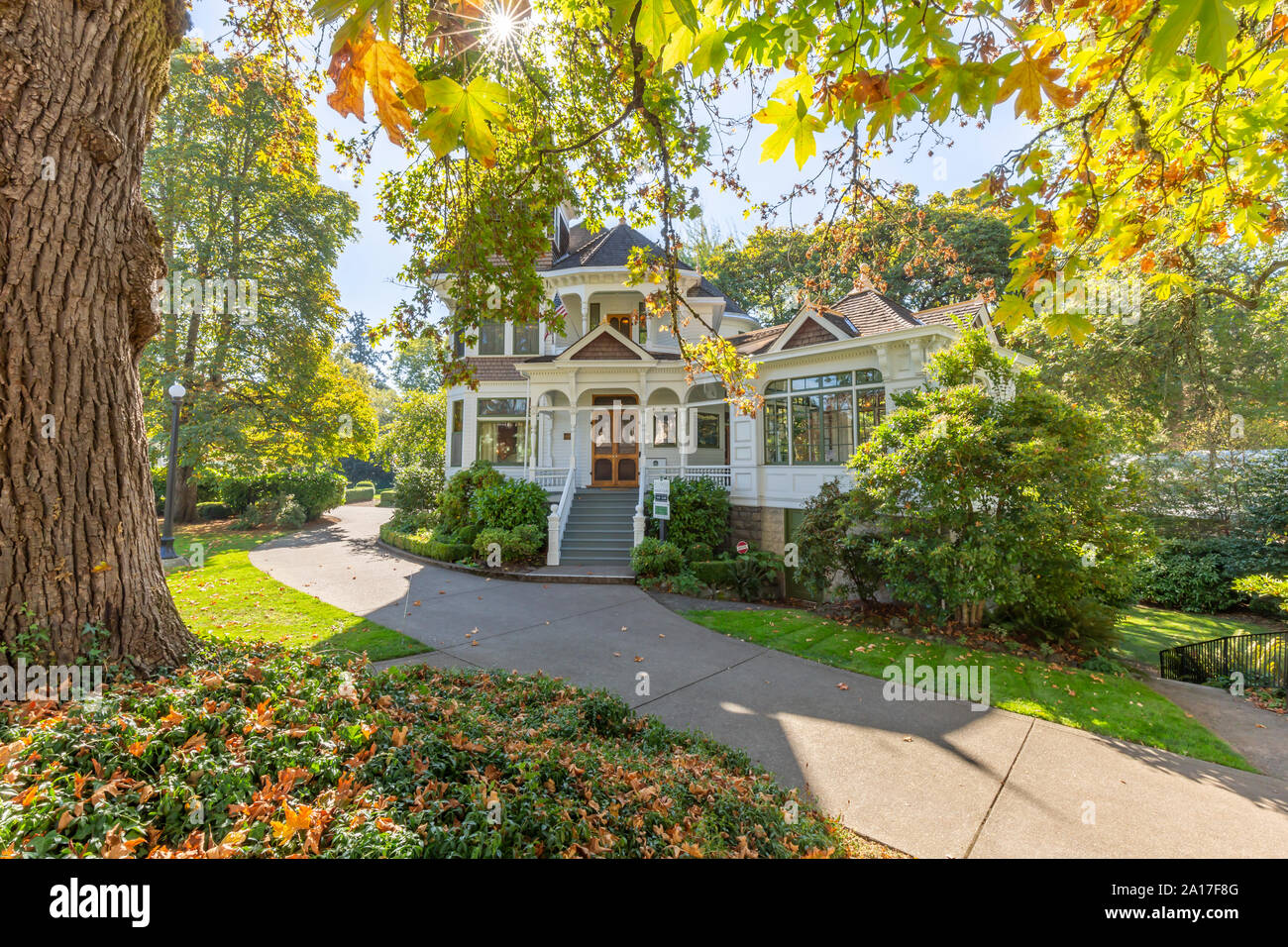 Deepwood House and Gardens Salem Oregon Stock Photo Alamy