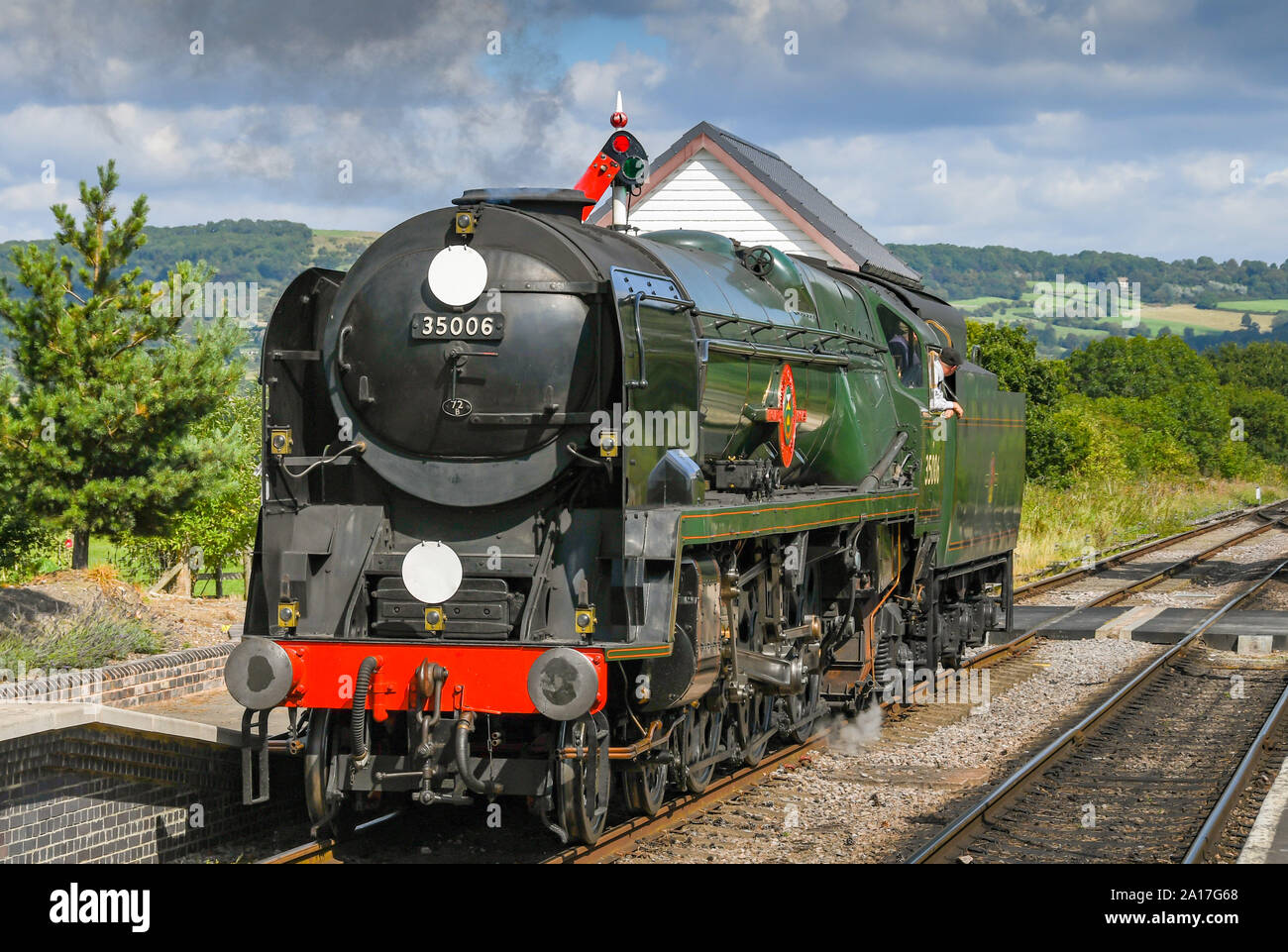 CHELTENHAM, ENGLAND - SEPTEMBER 2019: The Peninsular and Oriental steam locomotive approaching Cheltenham Racecourse Station Stock Photo