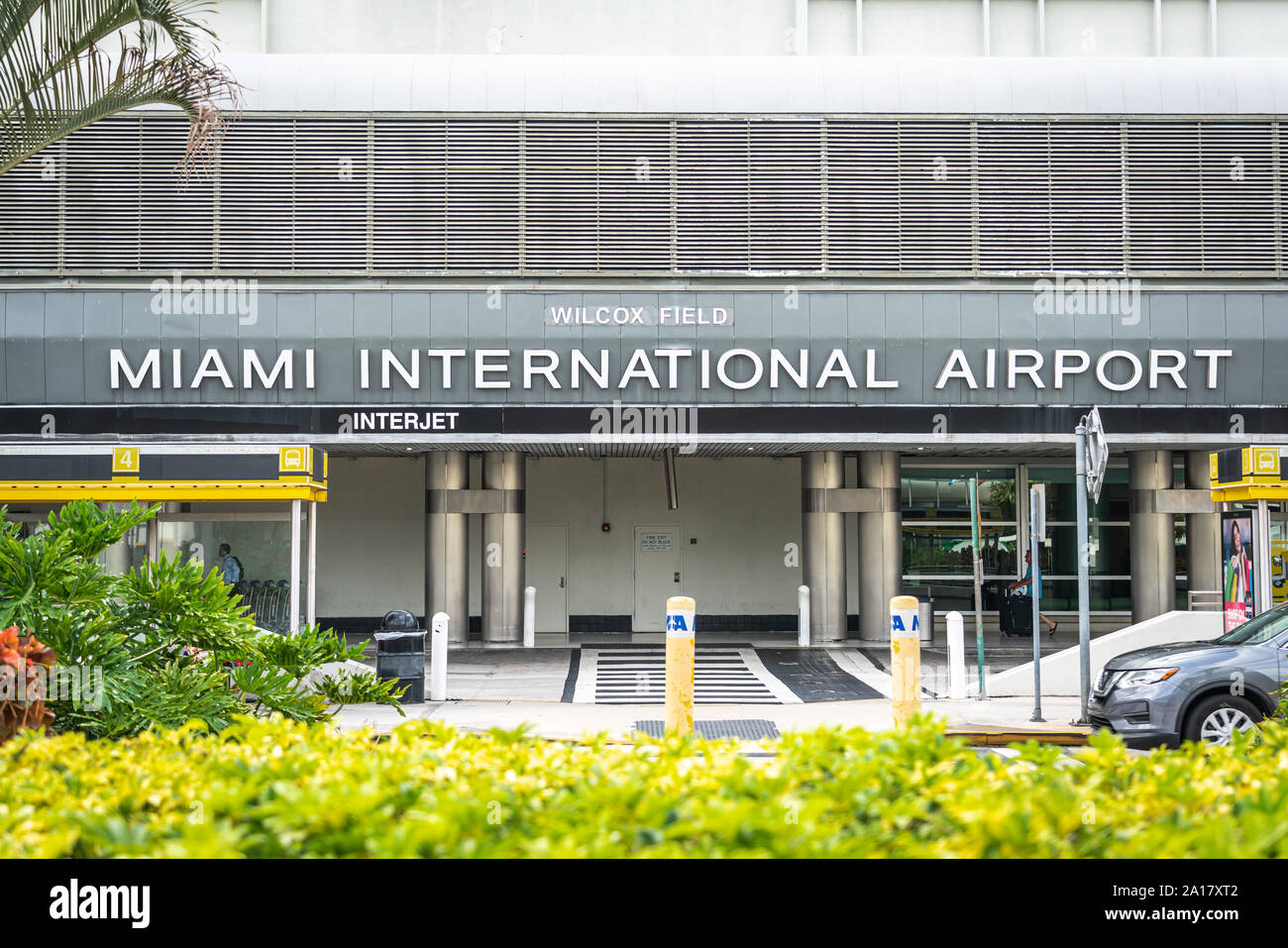 American airlines terminal miami international hires stock photography