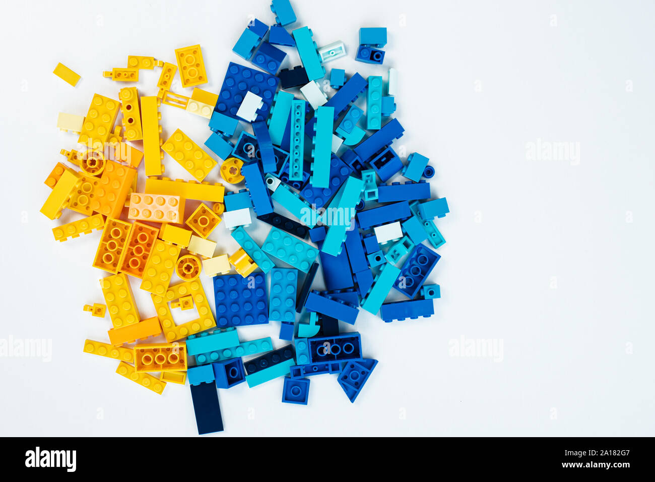 Rectangle shape for kids hi-res stock photography and images - Alamy