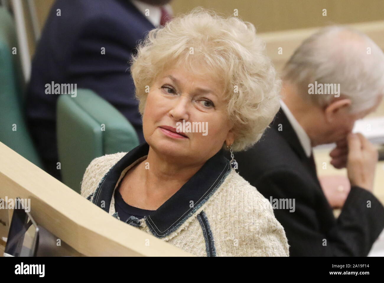 нарусова сенатор от какого. людмила борисовна нарусова 2022. сенатор людмила борисовна. сенатор людмила нарусова. людмила нарусова.