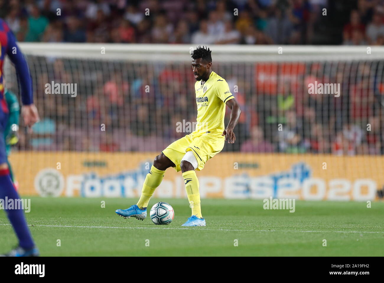 Barcelona Spain 24th Sep 19 Andre Frank Zambo Anguissa Villarreal Football Soccer Spanish La Liga Santander Match Between Fc Barcelona 2 1 Villarreal Cf At The Camp Nou In Barcelona Spain Credit Mutsu