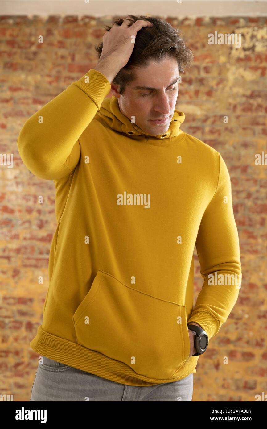Man wearing jeans close up hi-res stock photography and images - Alamy