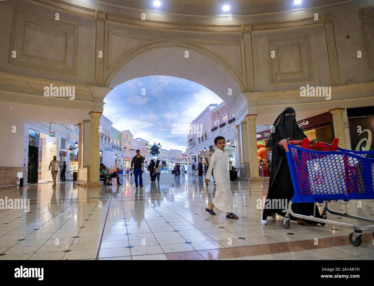 Feature, Villagio Shopping Mall in Doha / Qatar, Shopping, Shopping, on 09/25/2019. | Usage worldwide Stock Photo