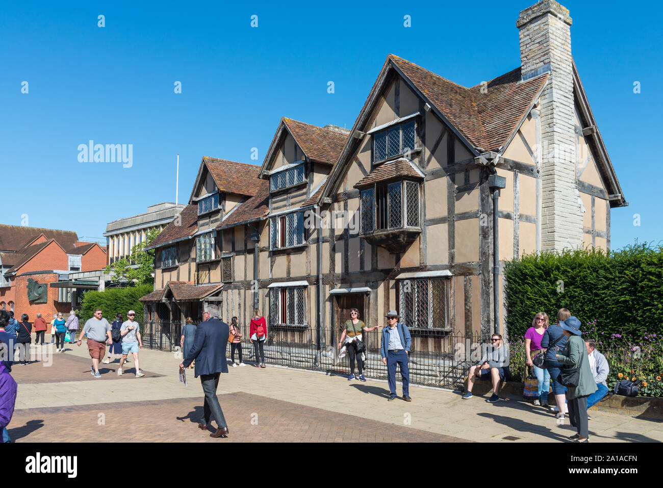 Overseas tourists in Henley Street, Stratford-upon-Avon, Warwickshire, UK Stock Photo