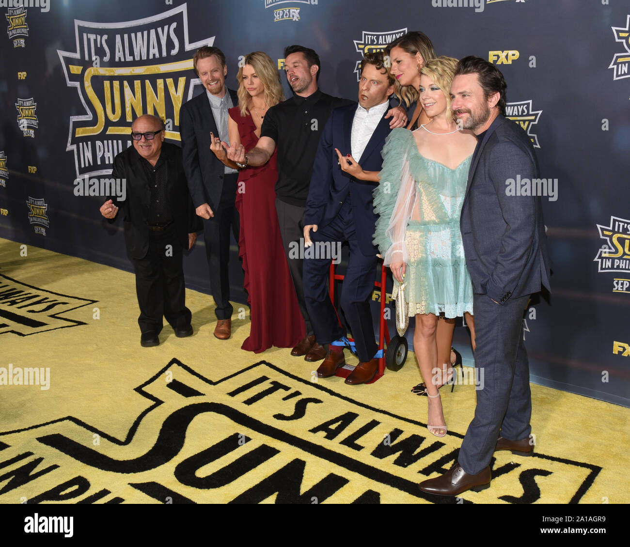 Charlie Day, Mary Elizabeth Ellis, Kaitlin Olson, Rob McElhenney, Glenn  Howerton It's Always Sunny in Philadelphia & The League Season Premiere  Hollywood. USA - 09.10.12 Where: Hollywood, CA When: 09 Oct 2012 Stock  Photo - Alamy