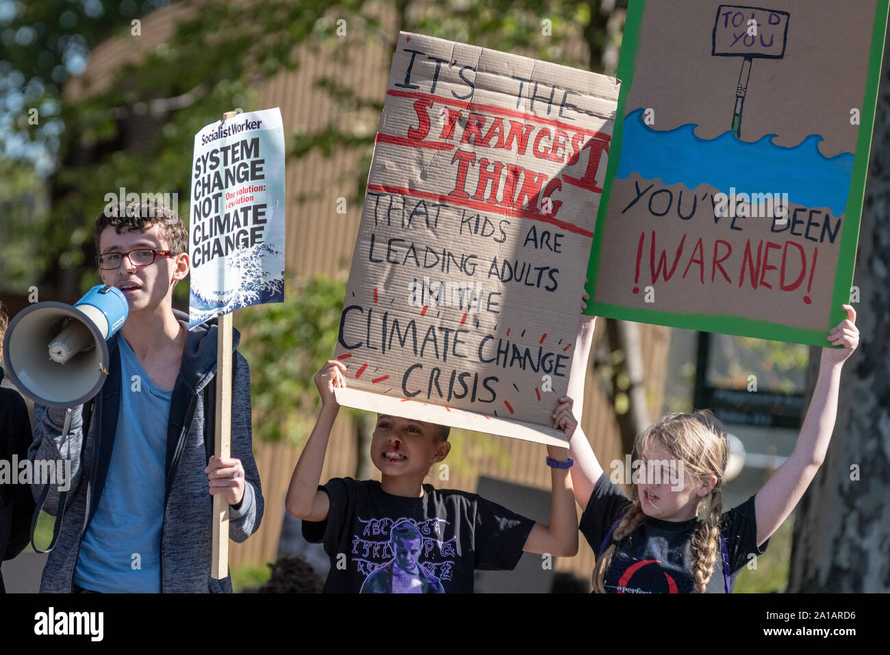 Youth Strike 4 Climate. Thousands of pupils and students walk out from lessons to protest in Westminster as part of a nationwide climate change strike Stock Photo