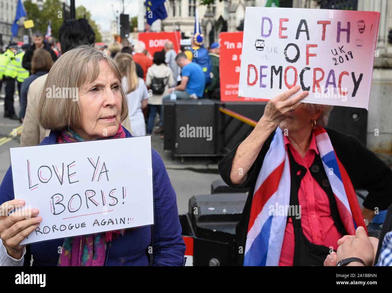 Two Brexiteers protest on the day that Parliament was recalled. Houses of Parliament, Westminster, London. UK Stock Photo