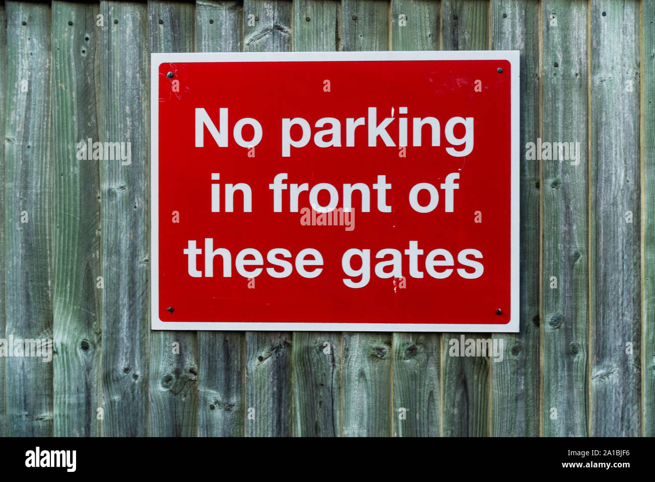 No parking sign gate hi-res stock photography and images - Alamy