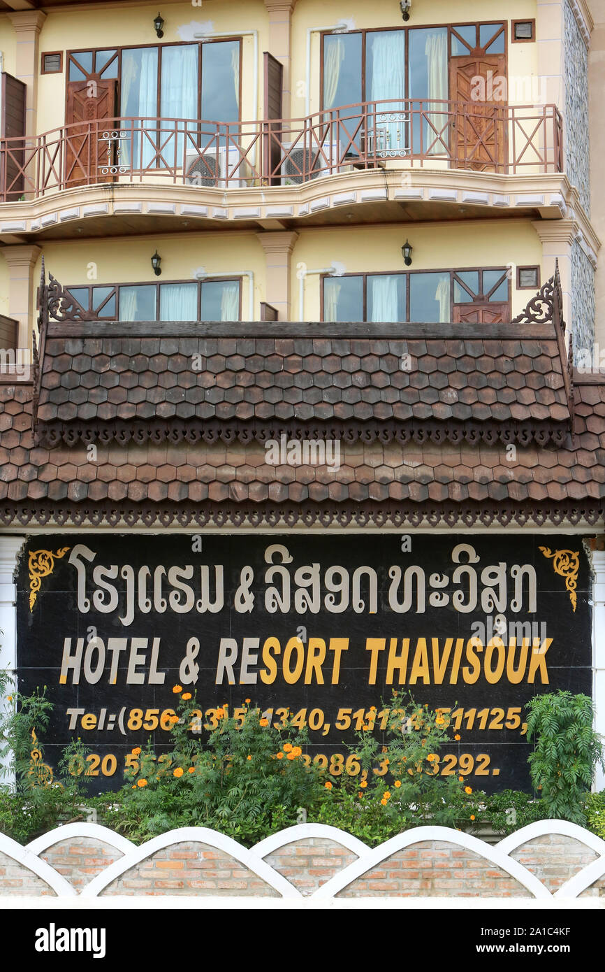 Hôtel et Resort Thavisouk. Vang Vieng. Laos. Asie. / Thavisouk Hotel and Resort. Vientiane. Laos. Asia. Stock Photo