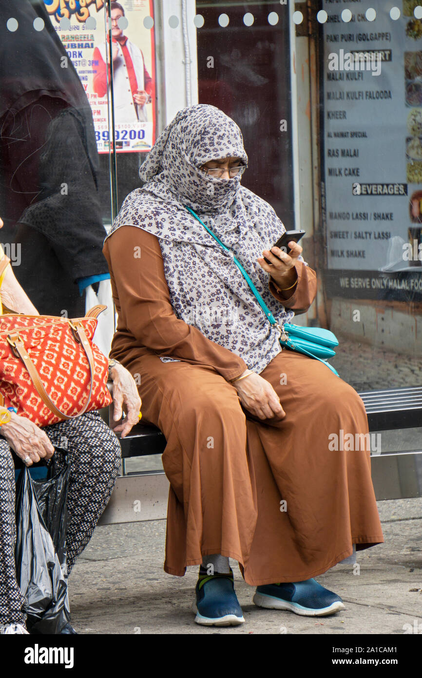 Old woman with niqab hi-res stock photography and images - Alamy