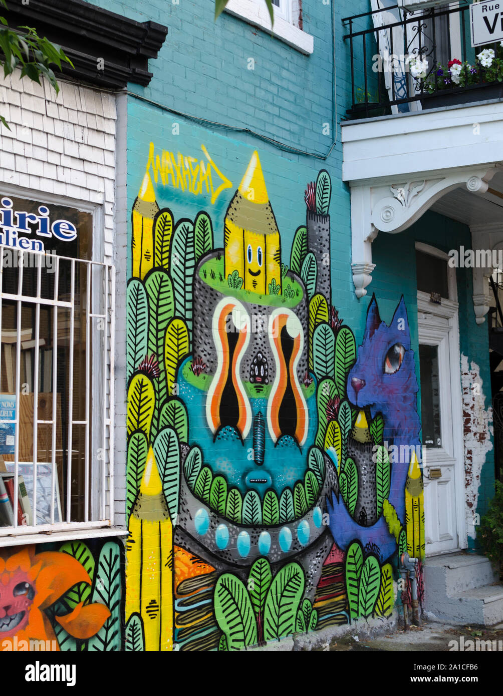 Street art on older houses in Montreal, Canada Stock Photo Alamy