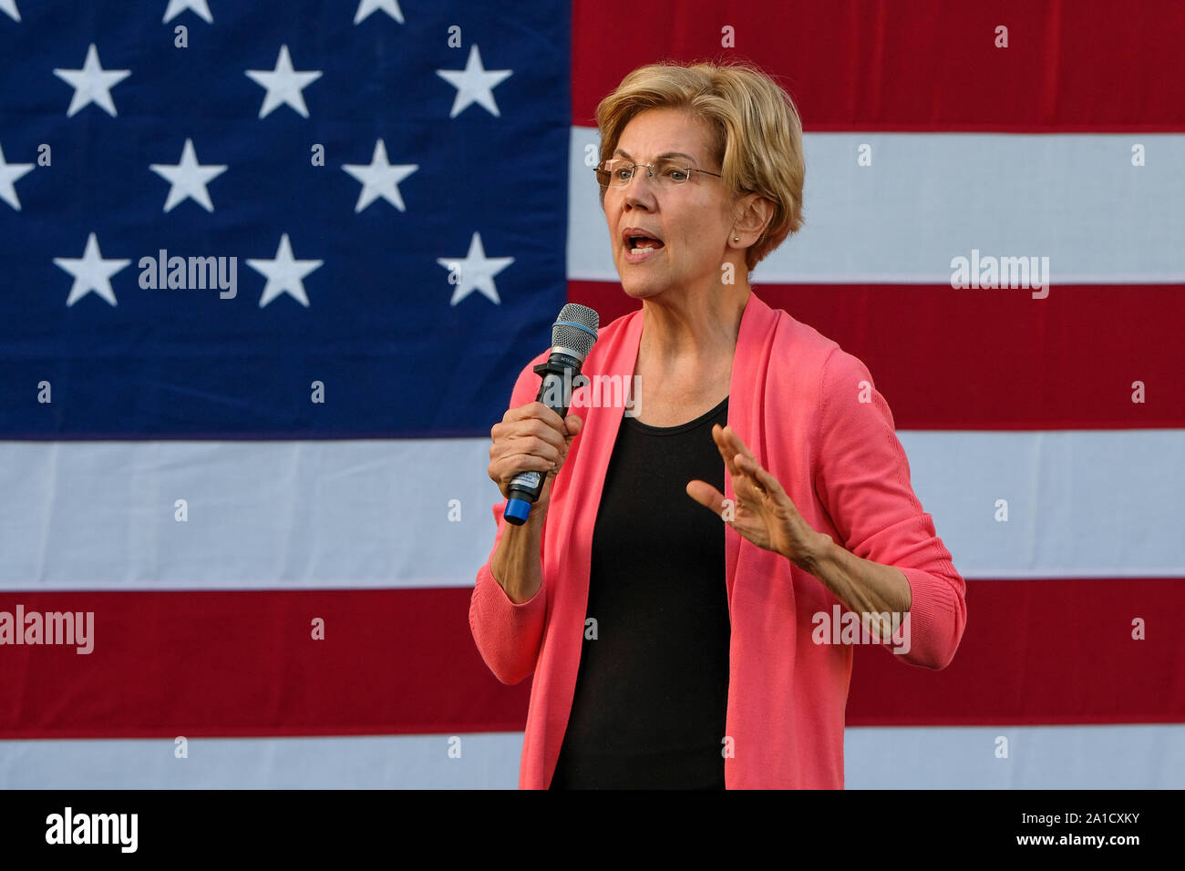 Keene, United States. 25th Sep, 2019. Massachusetts Senator and presidential candidate, Elizabeth Warren speaks at Keene State College a day after Congress announced the beginning of a formal impeachment inquiry of President Trump. Credit: SOPA Images Limited/Alamy Live News Stock Photo