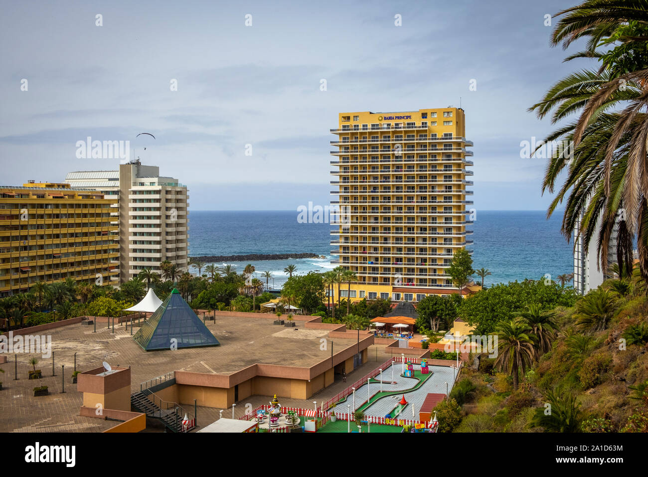 modern hotels in Puerto de la Cruz at the bay Martianez on Tenerife,  Kanarian Islands, Spain Stock Photo - Alamy