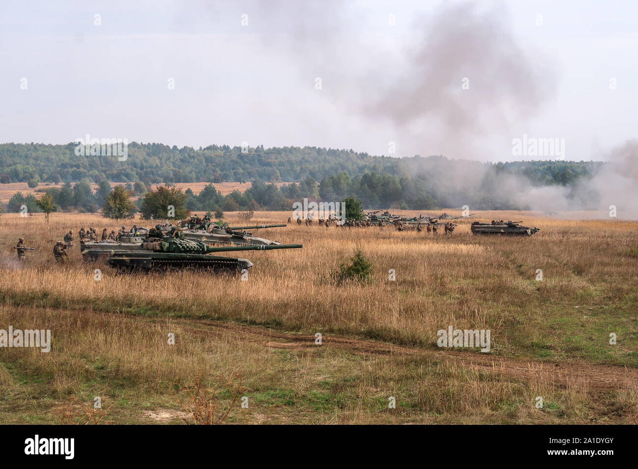 The 10th Mountain Assault Brigade conducts combined arms operations during their brigade field training exercise (FTX) at Combat Training Center-Yavoriv, Sept. 25, 2019. Stock Photo