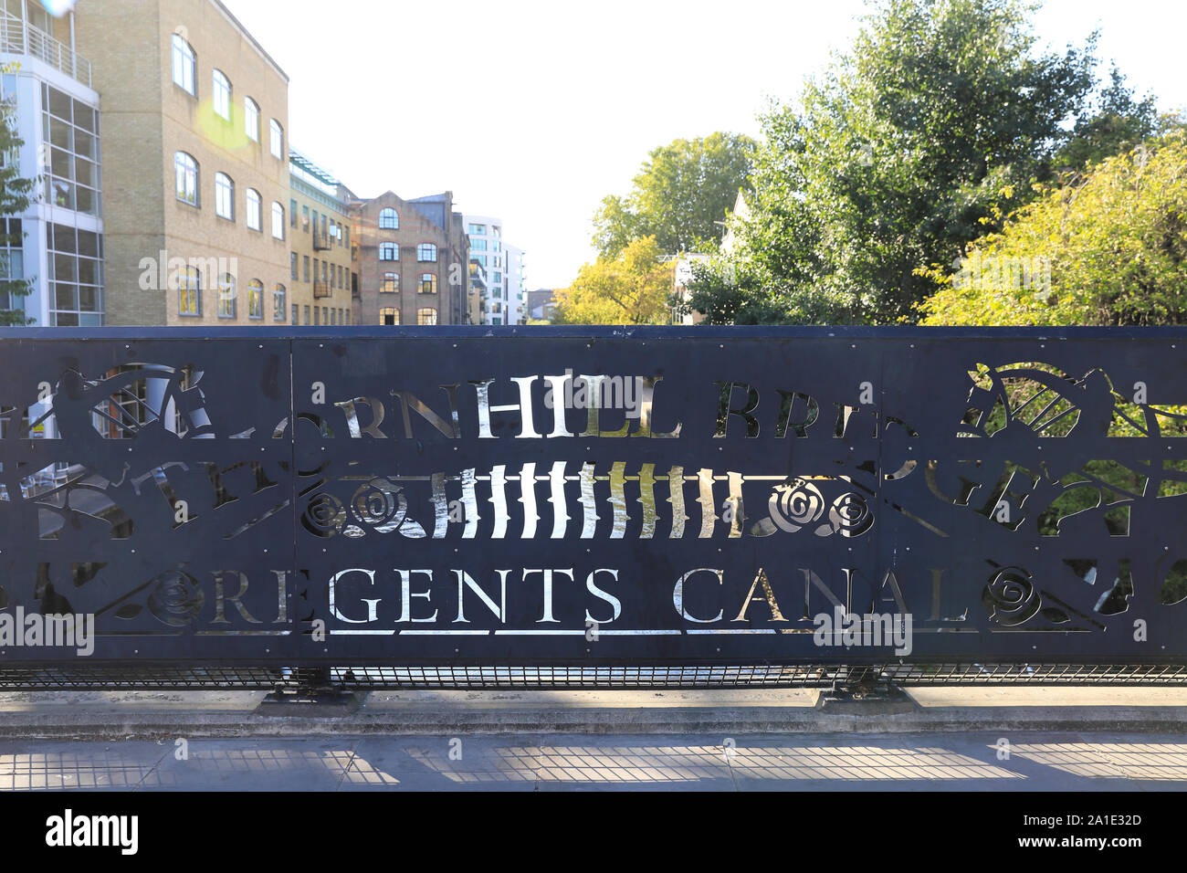 Thornhill road hires stock photography and images Alamy