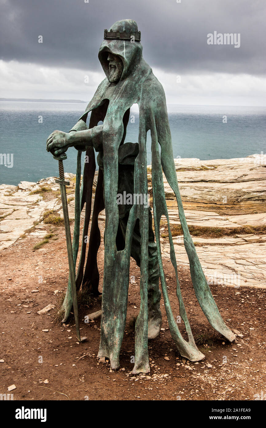 Gallos' Statue of King Arthur Tintagel Cornwall England UK Stock Photo -  Alamy