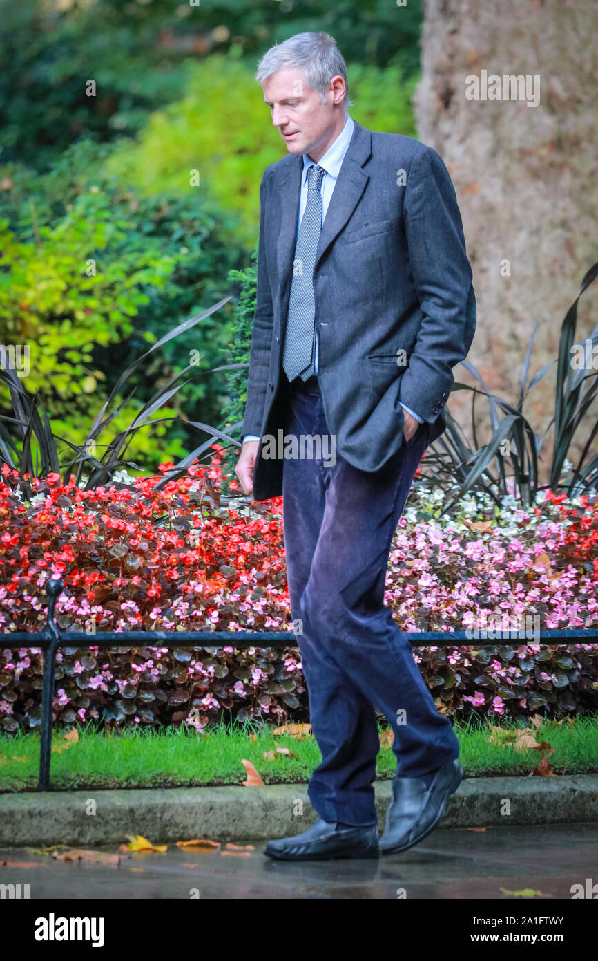 Downing Street, Westminster, London, UK, 26th Sep 2019. Zac Goldsmith, who now is a minister in both the Department for the Environment, Food and Rural Affairs as well as the Department for International Development. Ministers arrive for a Political Cabinet Meeting at Downing Street late afternoon. Credit: Imageplotter/Alamy Live News Stock Photo