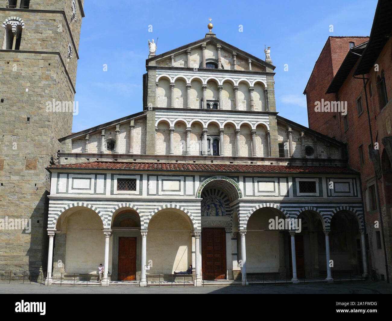Cattedrale di san zeno hires stock photography and images Alamy