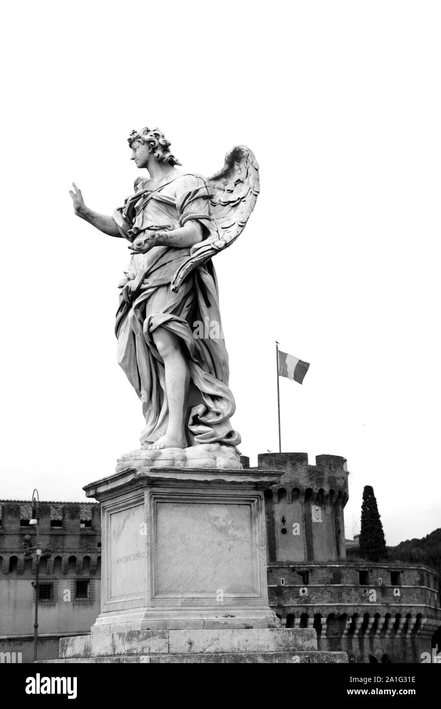 Baroque statue rome Black and White Stock Photos & Images - Alamy