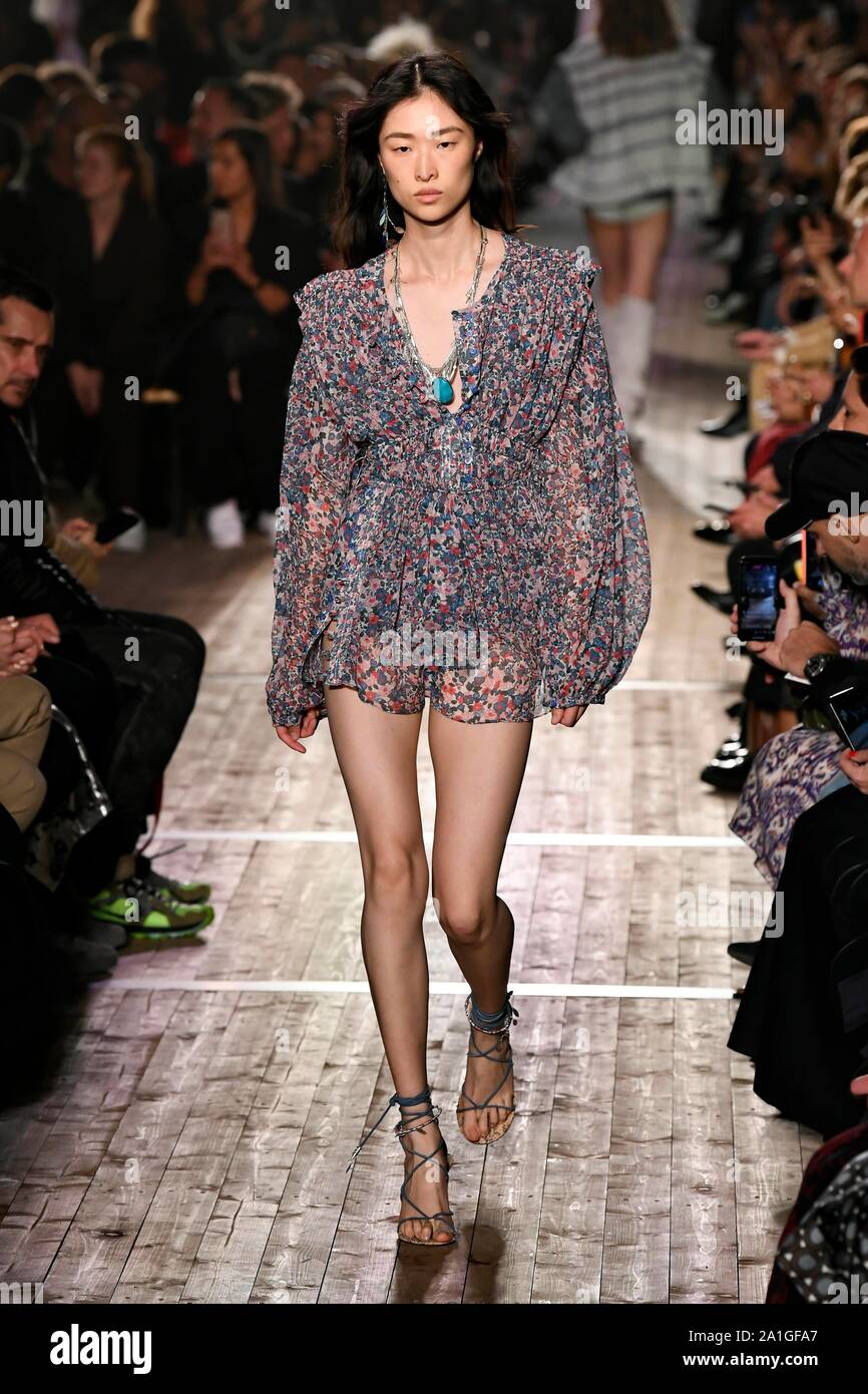 Paris, France. 26th Sep, 2019. ISABEL MARANT SS20 Runway during Paris  Fashion Week - Paris, France 26/09/2019 | usage worldwide Credit: dpa/Alamy  Live News Stock Photo - Alamy