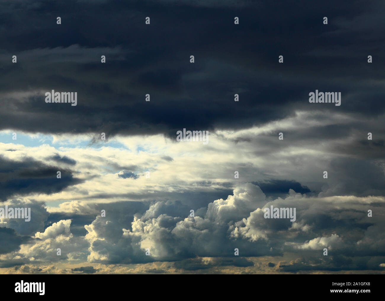 Dark, cloud, clouds, stormy sky, skies, formation, rain bearing, threatening, meteorology Stock Photo