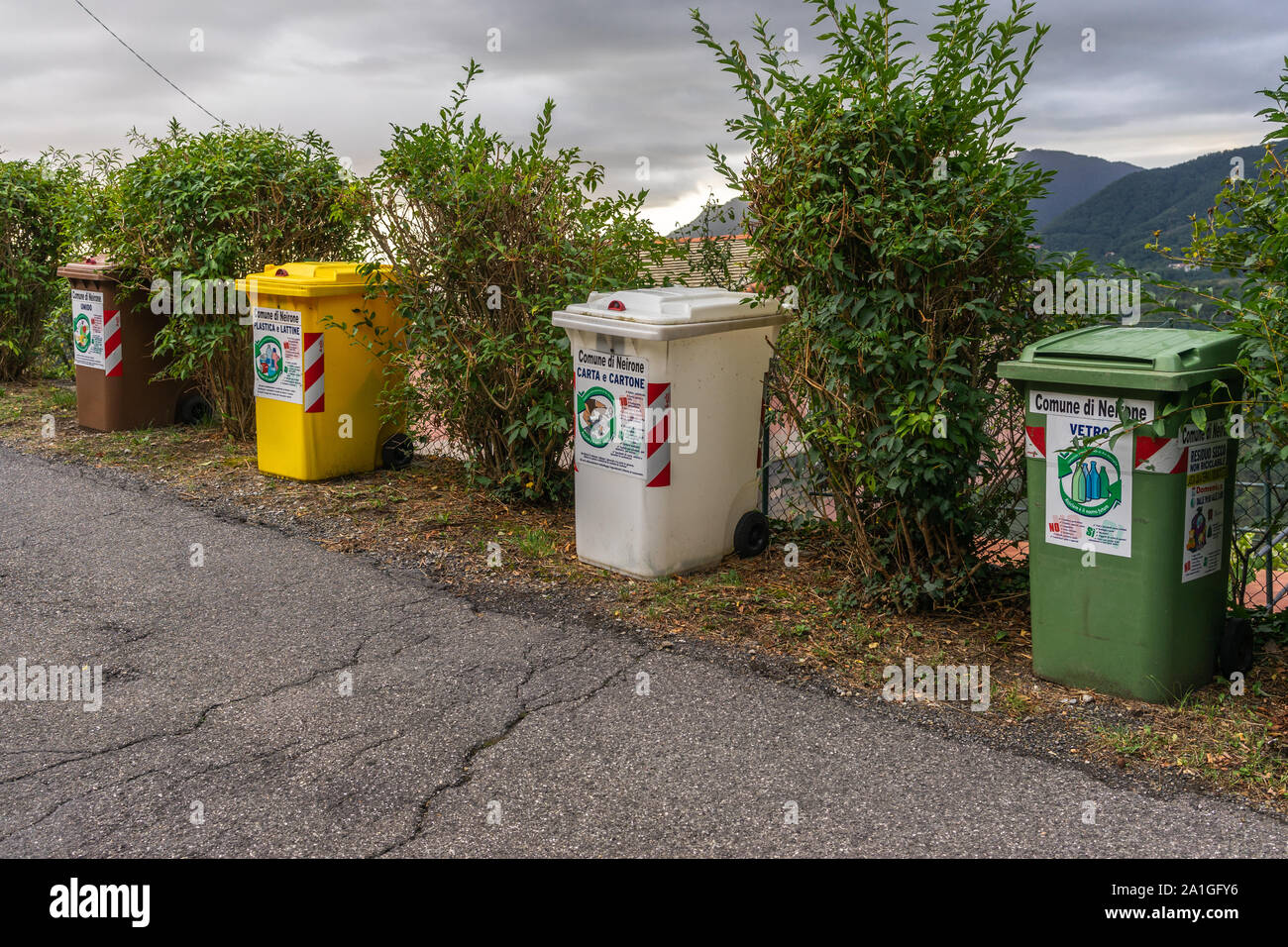 Recycling Bins In Italy High Resolution Stock Photography And Images - Alamy
