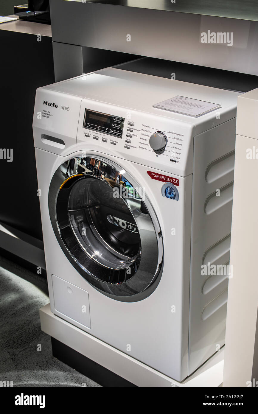 Miele washing machine commercial hi-res stock photography and images - Alamy