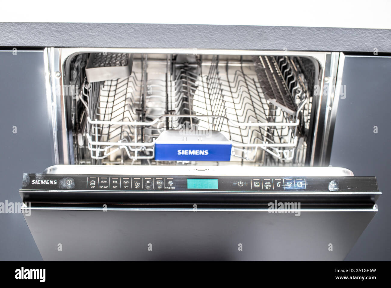 Siemens hotsell dishwasher stand
