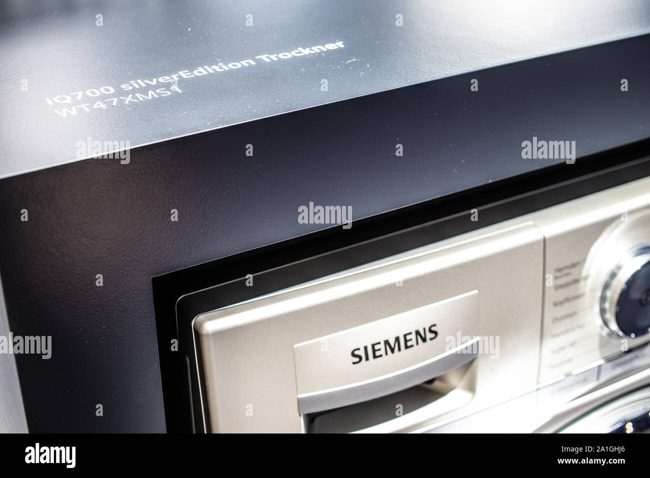 Siemens washing machines ifa berlin hi-res stock photography and images -  Alamy