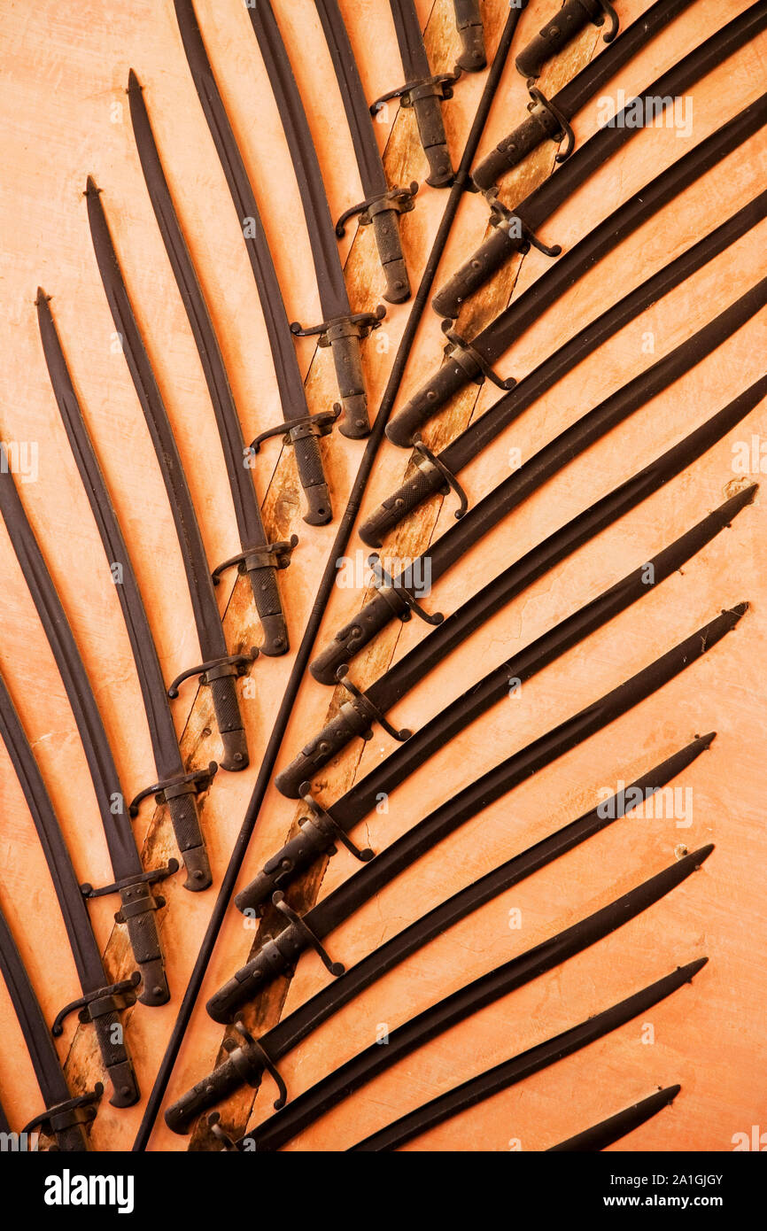 India weapons hi-res stock photography and images - Alamy