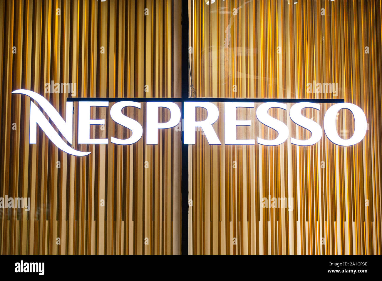 September 20, 2019, Gothenburg, Sweden: Nespresso logo seen at Kungsportavenyen in Gothenburg. (Credit Image: © Karol Serewis/SOPA Images via ZUMA Wire) Stock Photo