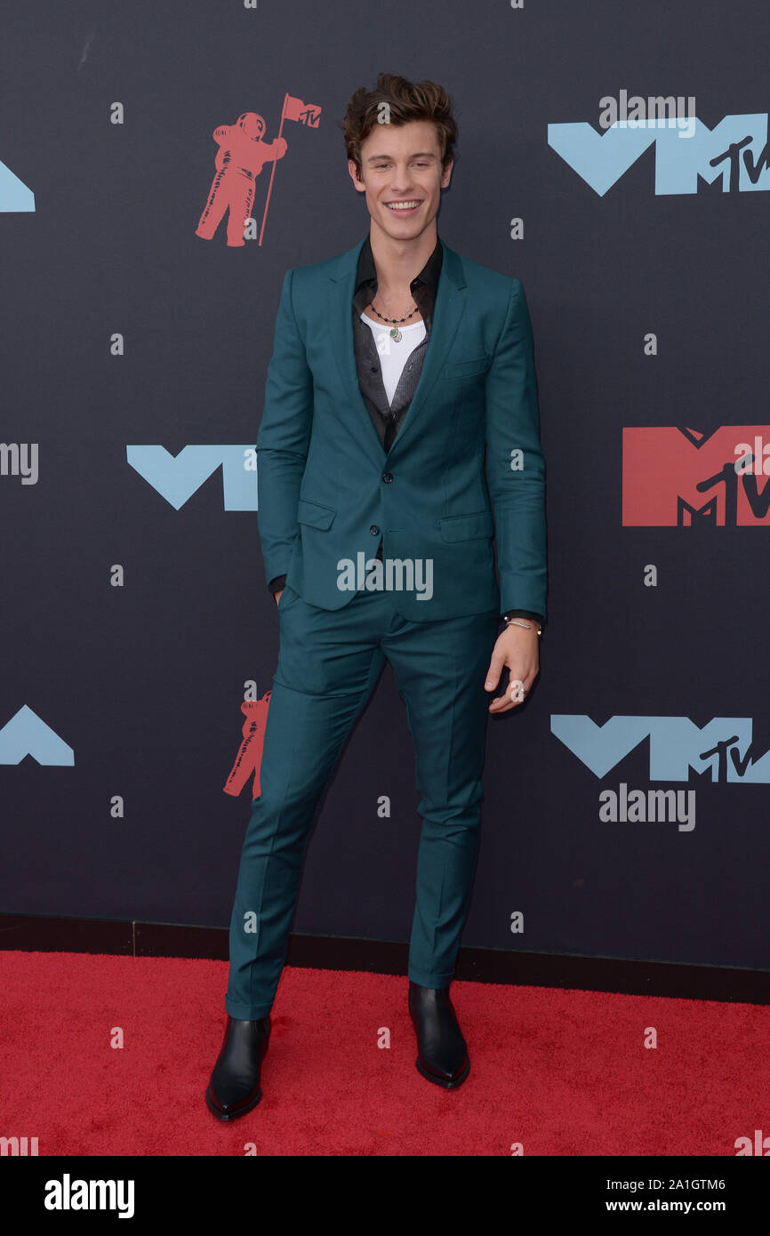 2019 MTV Video Music Awards at Prudential Center - Red Carpet Arrivals  Featuring: Shawn Mendes Where: New York, New Jersey, United States When: 26  Aug 2019 Credit: Ivan Nikolov/WENN.com Stock Photo - Alamy