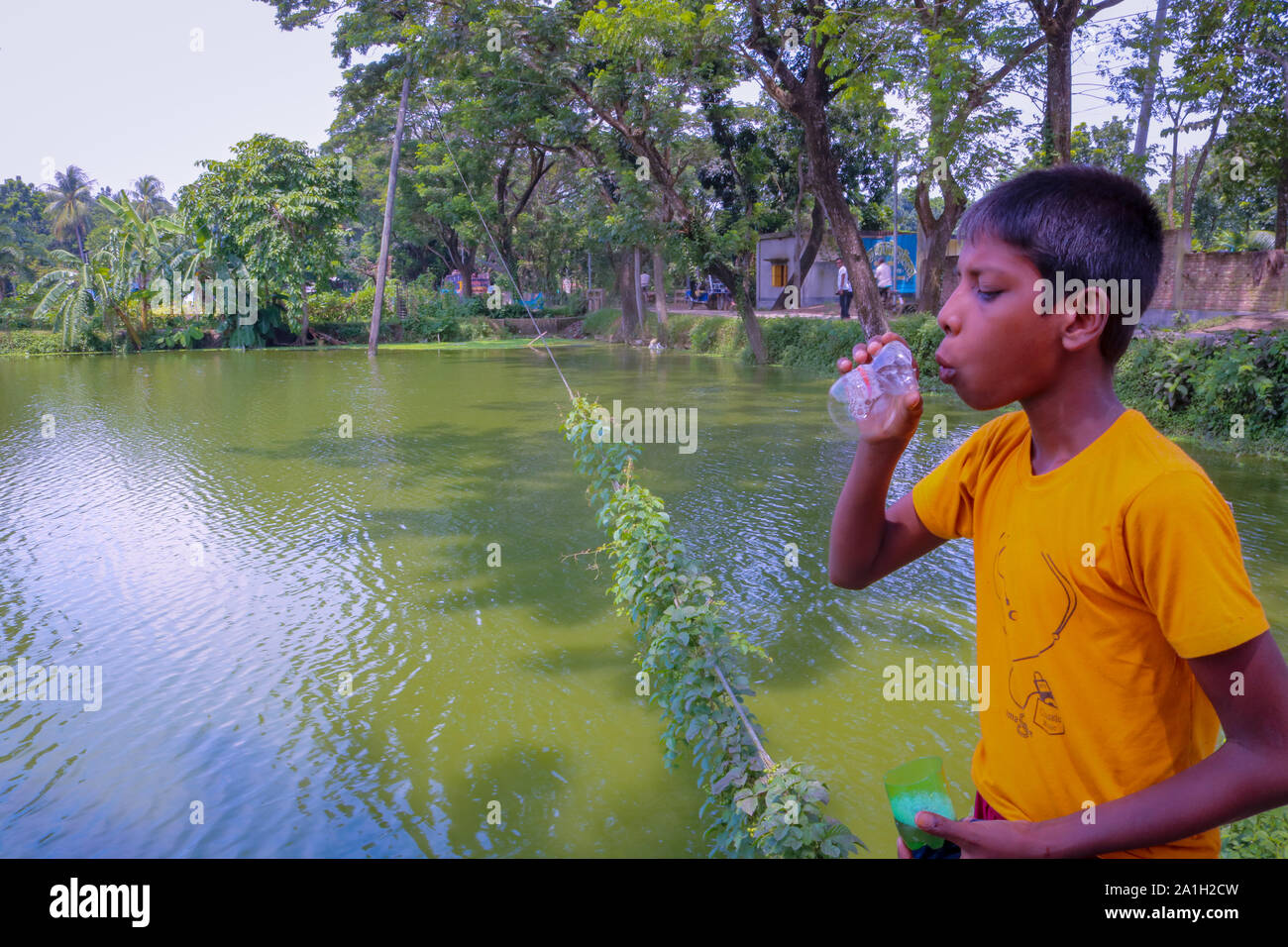 Bangladesh bangladeshi fun funny hi-res stock photography and images - Alamy Bangladesh bangladeshi fun funny hi-res stock photography and images - Alamy