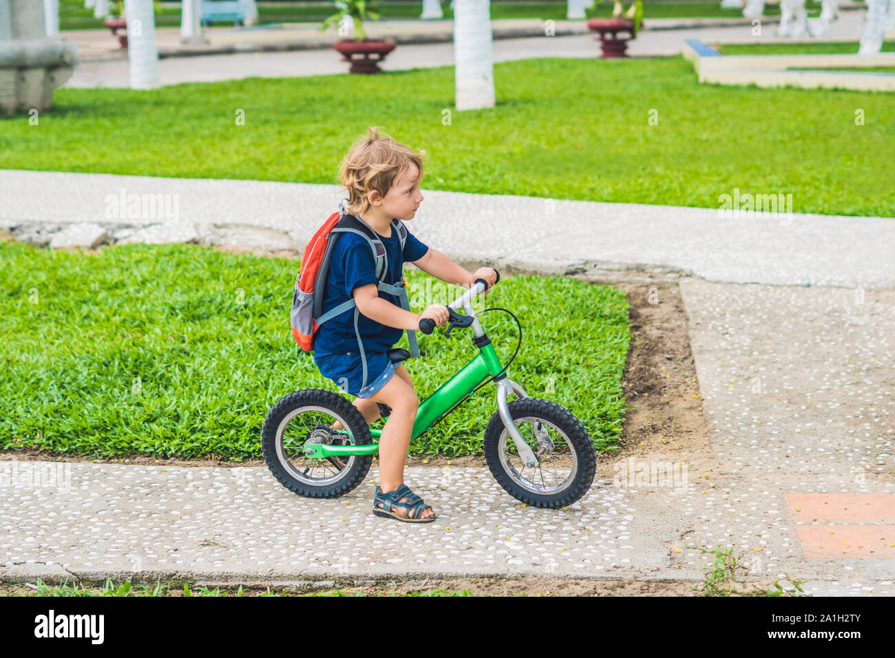 childs balance bike