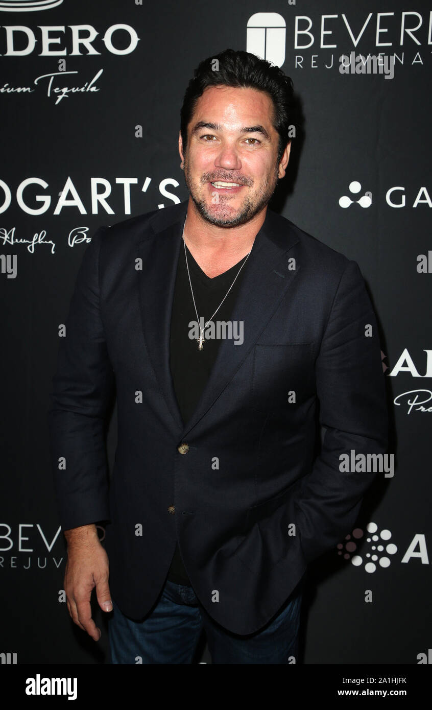 Dean Cain Red Carpet Hi res Stock Photography And Images Alamy dean-cain-red-carpet-hi-res-stock-photography-and-images-alamy