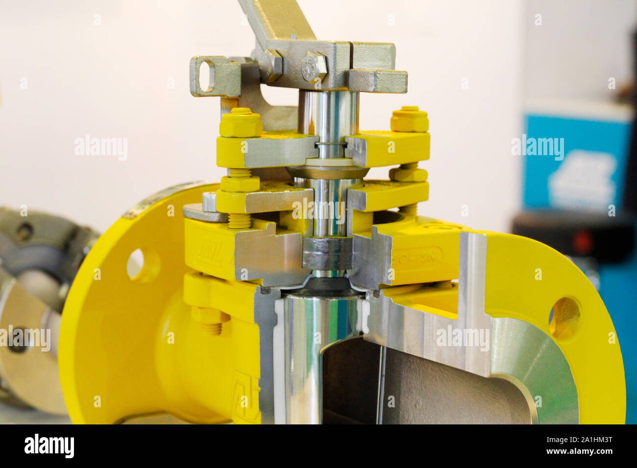 Cutoff valve. Valve shutoff and control valves. The production of