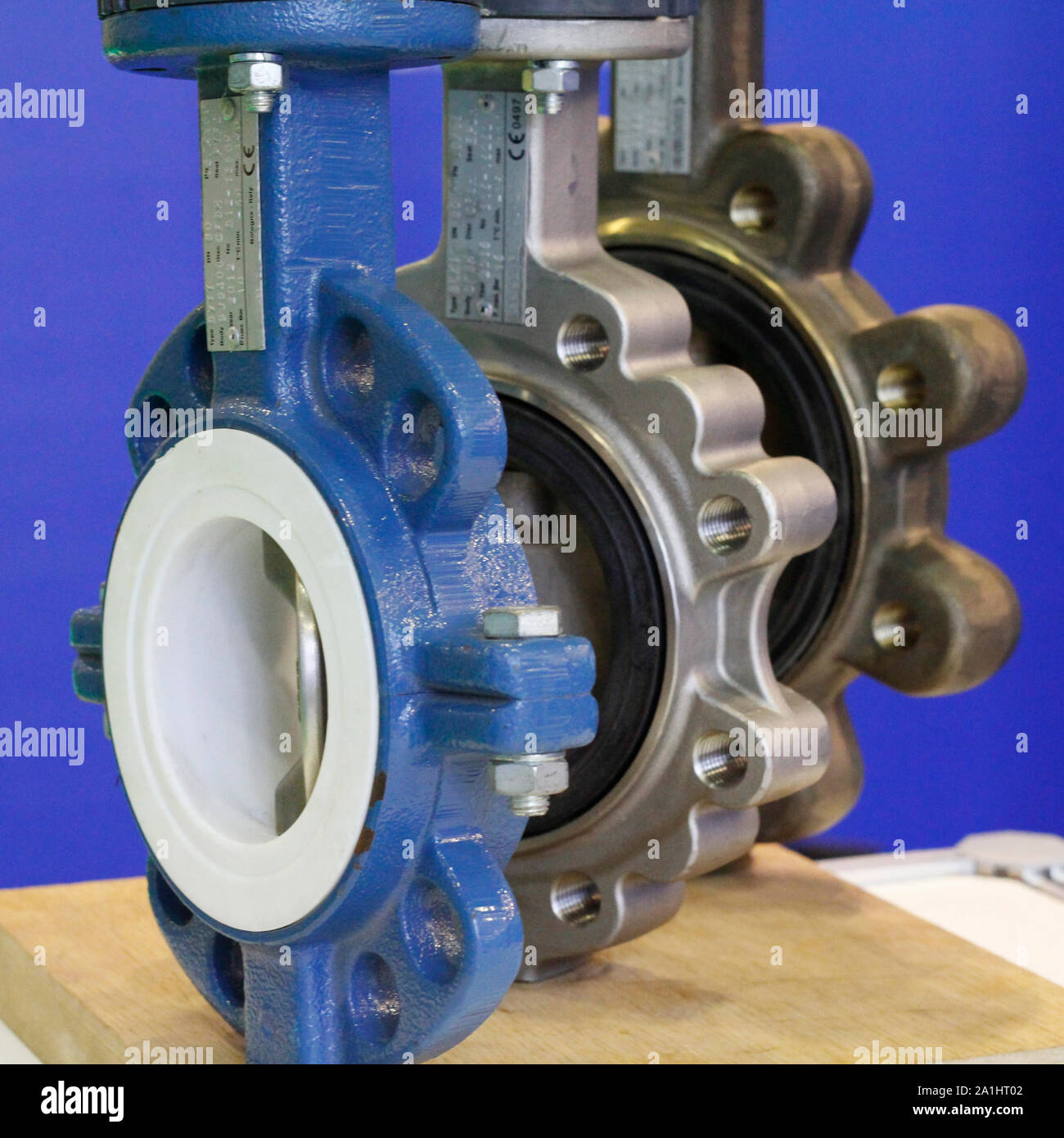 Butterfly valve hires stock photography and images Alamy