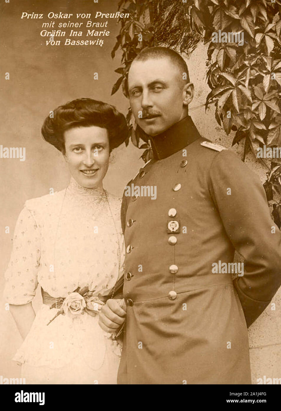 PRINCE OSCAR OF PRUSSIA (888-1958)  fifth son of Wilhelm II, with his wife Ina Marie von Bassewitz Stock Photo